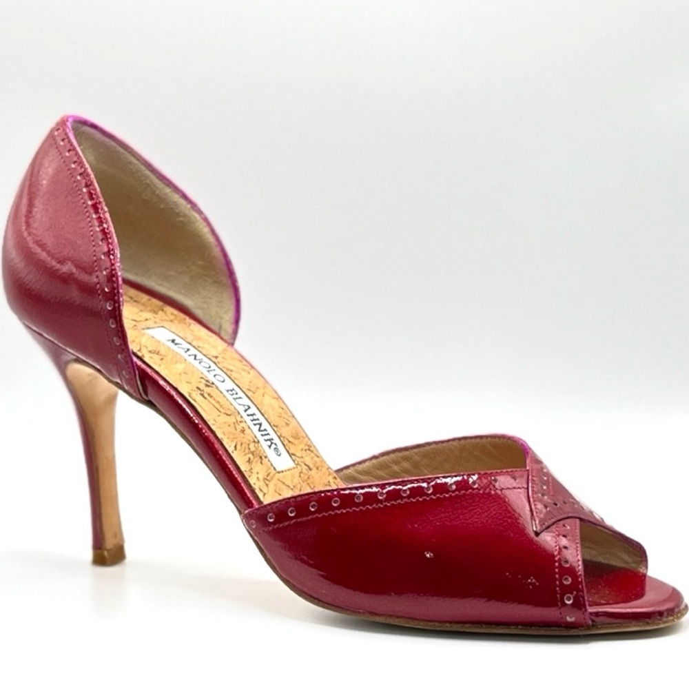 MANOLO BLAHNIK
Burgundy Patent Leather D'Orsay Peep Toe red heels - Picture 3 of 15